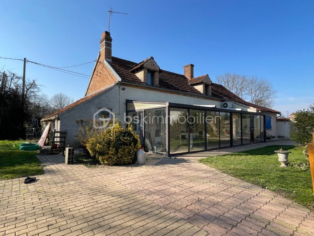 Achat maison à vendre 4 chambres 134 m² - La Ferté-Saint-Aubin