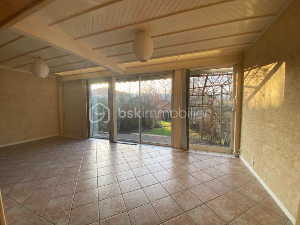 Achat maison à vendre 3 chambres 168 m² - Usinens