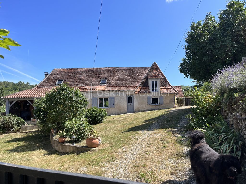 Achat maison à vendre 6 chambres 225 m² - La Douze