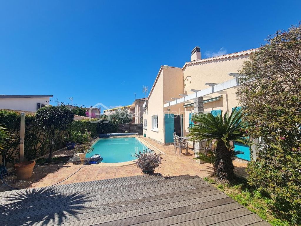 Achat maison à vendre 4 chambres 135 m² - Hyères