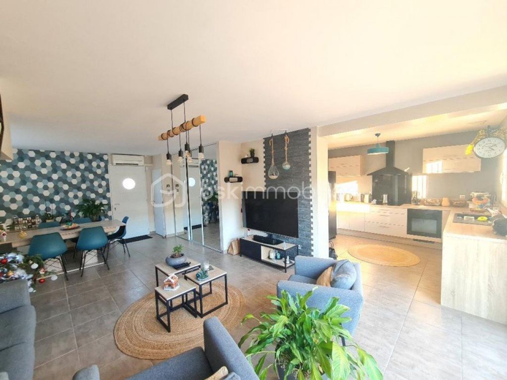 Achat maison à vendre 4 chambres 100 m² - La Crau