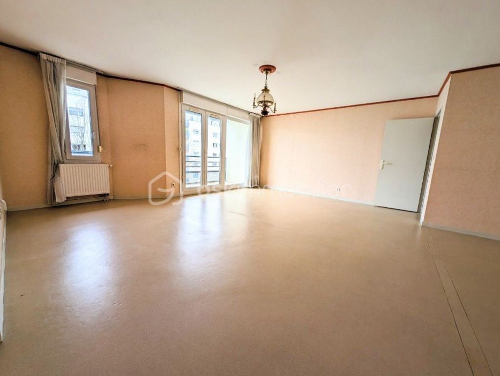 Achat appartement à vendre 5 pièces 105 m² - Reims