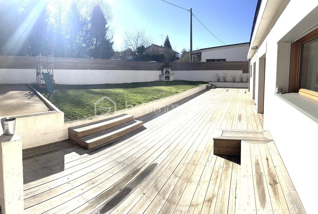 Achat appartement à vendre 4 pièces 100 m² - Sevrier