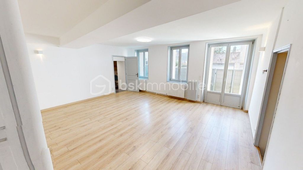 Achat maison 3 chambre(s) - Saint-Denis-de-l'Hôtel