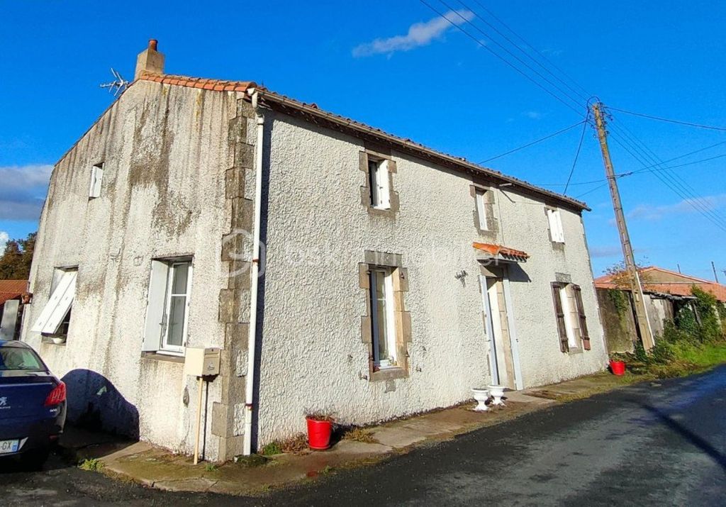 Achat maison à vendre 4 chambres 154 m² - La Bruffière