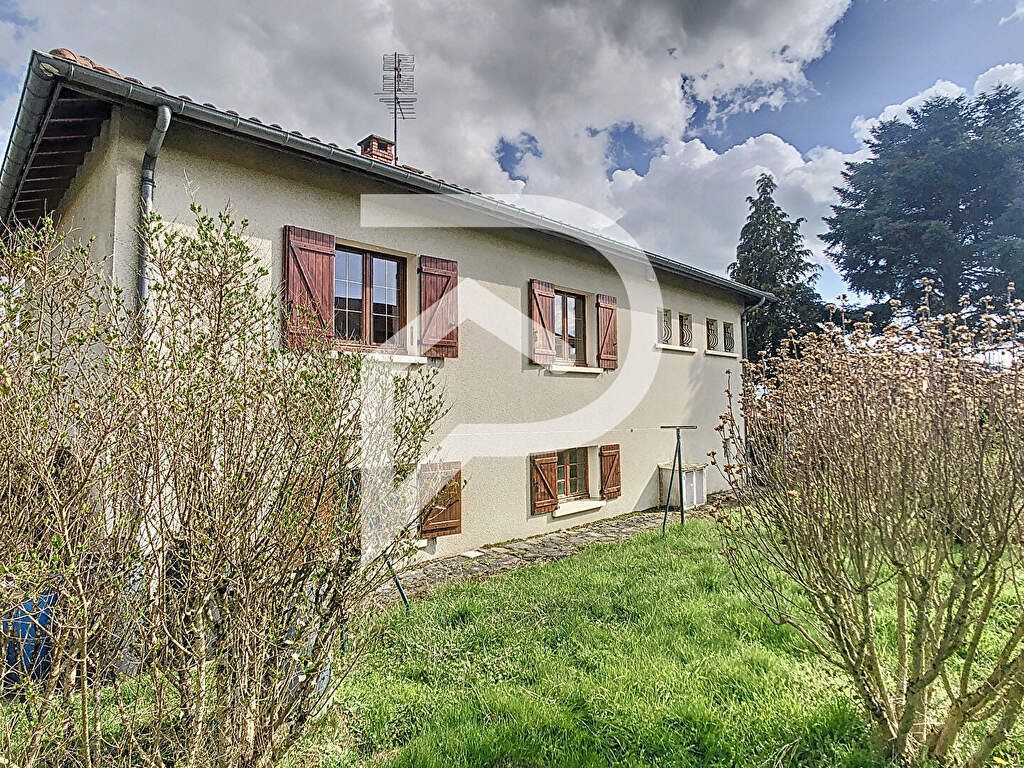 Achat maison à vendre 2 chambres 88 m² - Pomeys