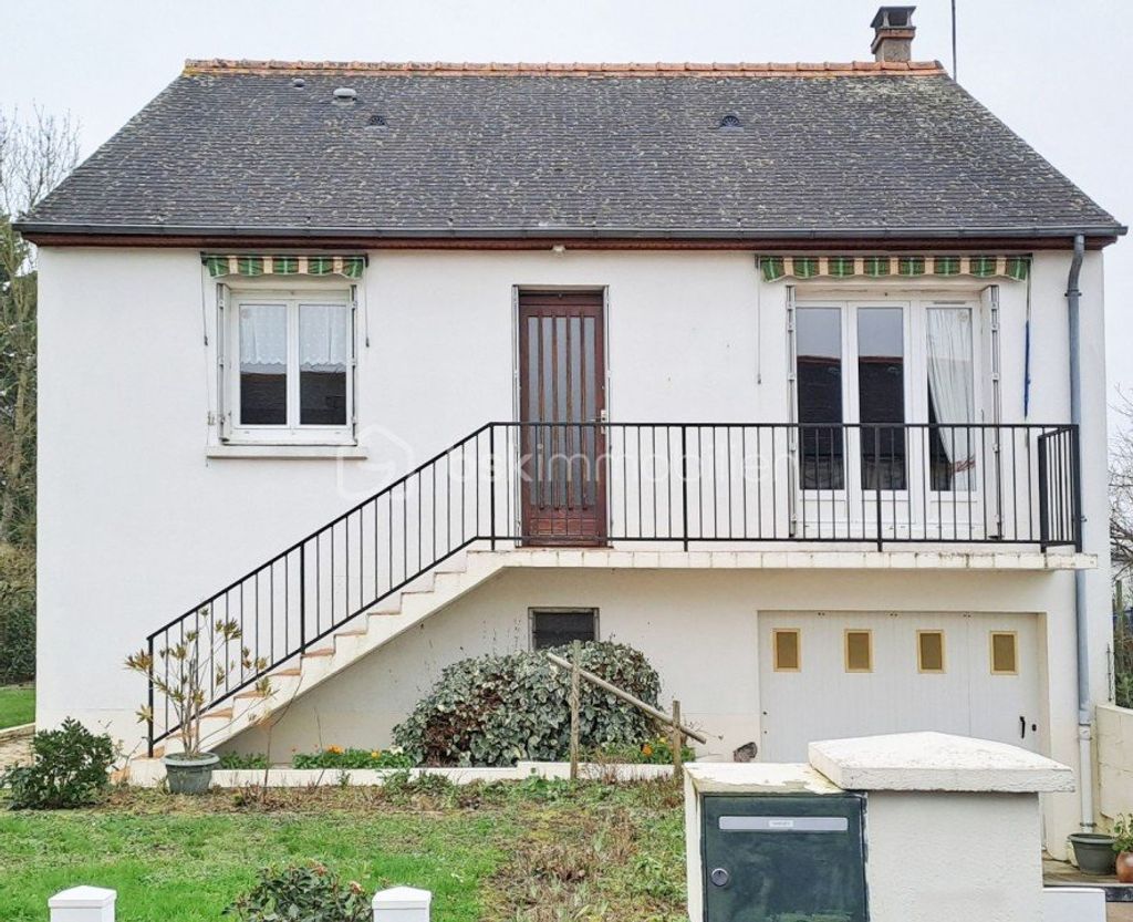 Achat maison à vendre 2 chambres 80 m² - Château-la-Vallière