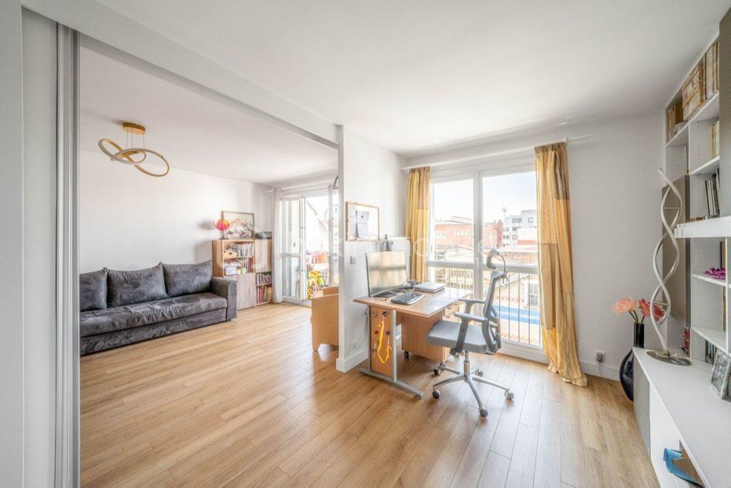 Achat appartement à vendre 3 pièces 74 m² - Malakoff