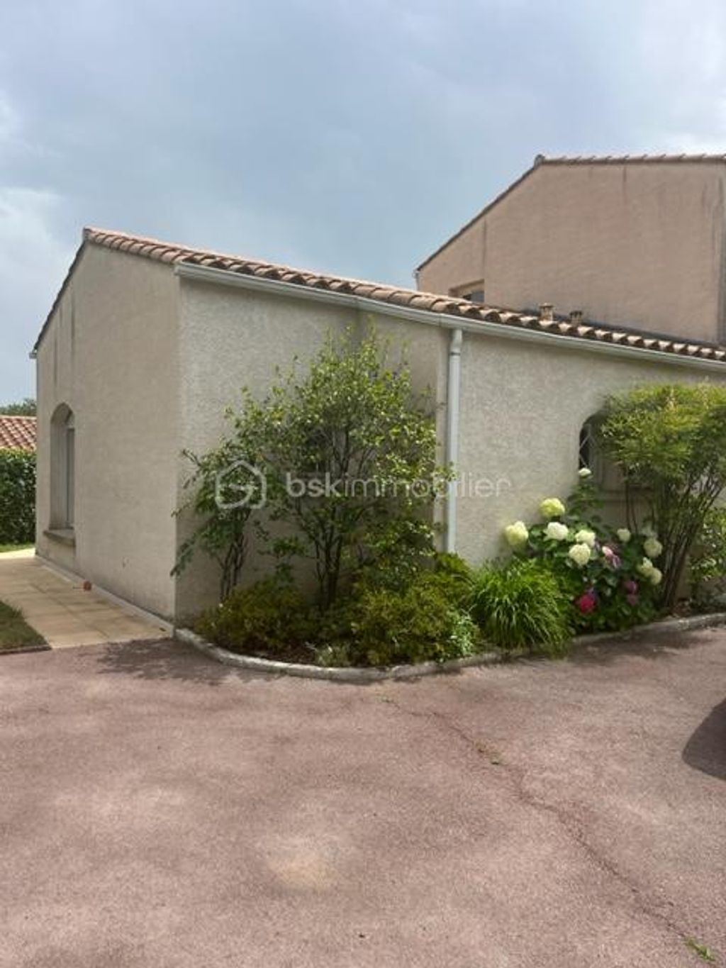 Achat maison à vendre 6 chambres 185 m² - Prades-le-Lez