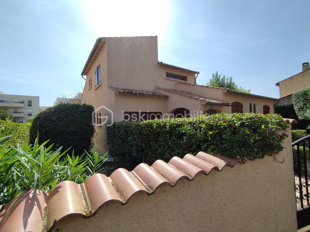 Achat maison à vendre 5 chambres 143 m² - Clermont-l'Hérault