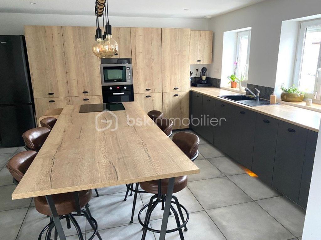 Achat maison à vendre 3 chambres 147 m² - Auchy-lez-Orchies
