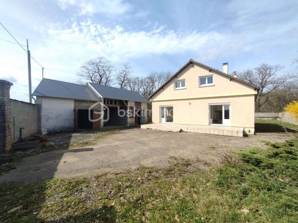 Achat maison à vendre 4 chambres 179 m² - Orgères-en-Beauce