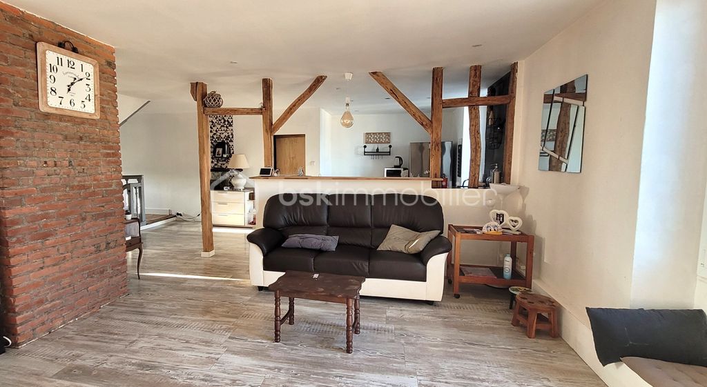 Achat maison à vendre 3 chambres 209 m² - Marboué