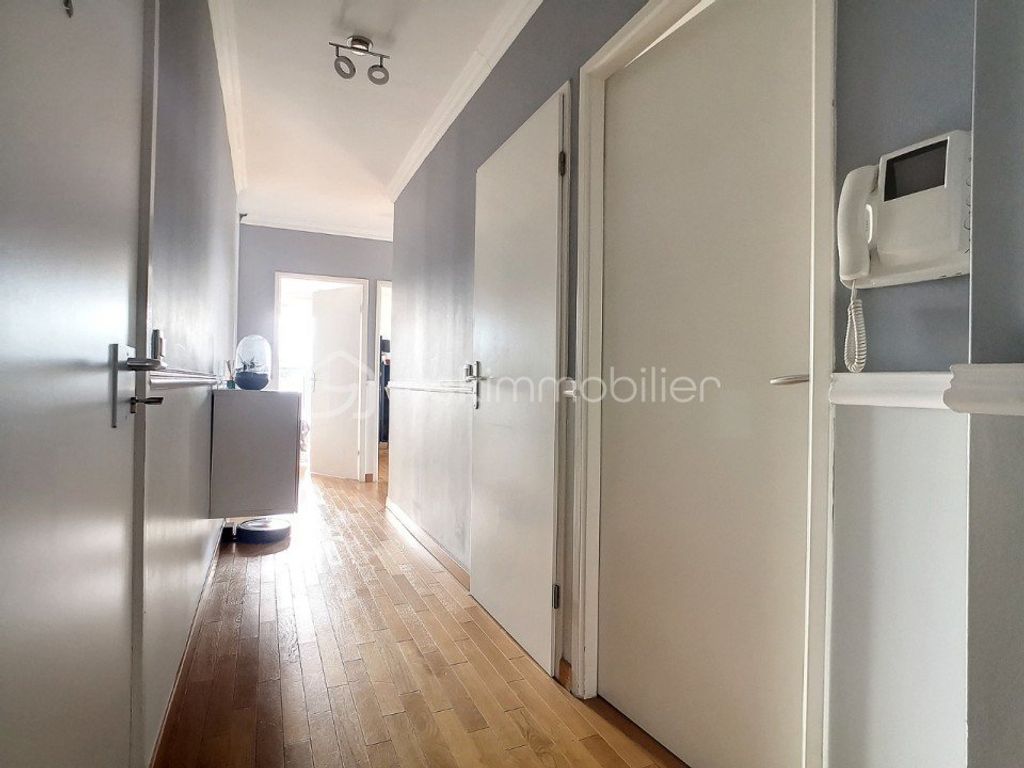 Achat appartement à vendre 4 pièces 84 m² - Montévrain