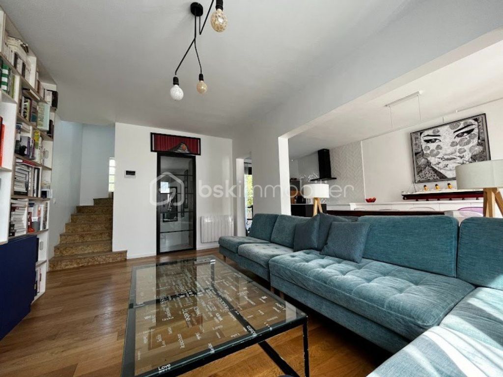 Achat maison à vendre 3 chambres 144 m² - Drancy