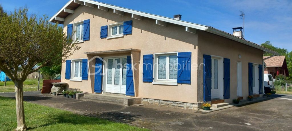 Achat maison à vendre 5 chambres 138 m² - Josse