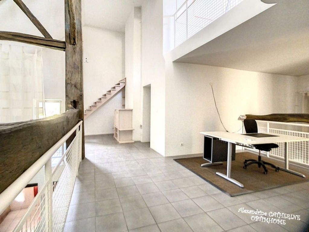 Achat maison à vendre 5 chambres 230 m² - Bougnon