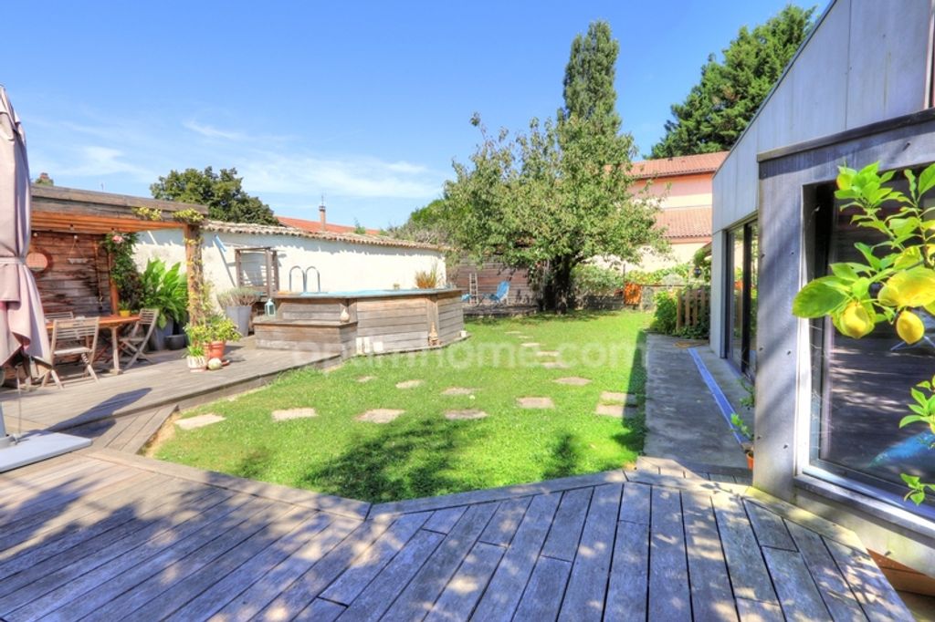 Achat maison à vendre 4 chambres 145 m² - Saint-André-de-Corcy