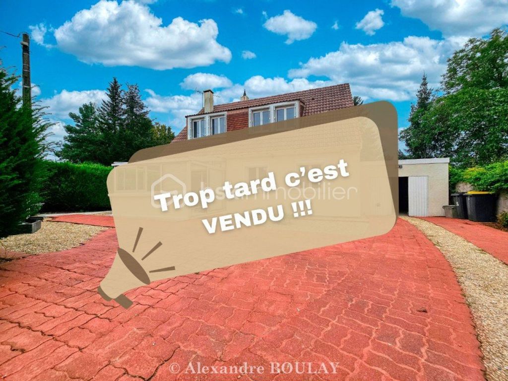 Achat maison à vendre 4 chambres 125 m² - Neuville-aux-Bois