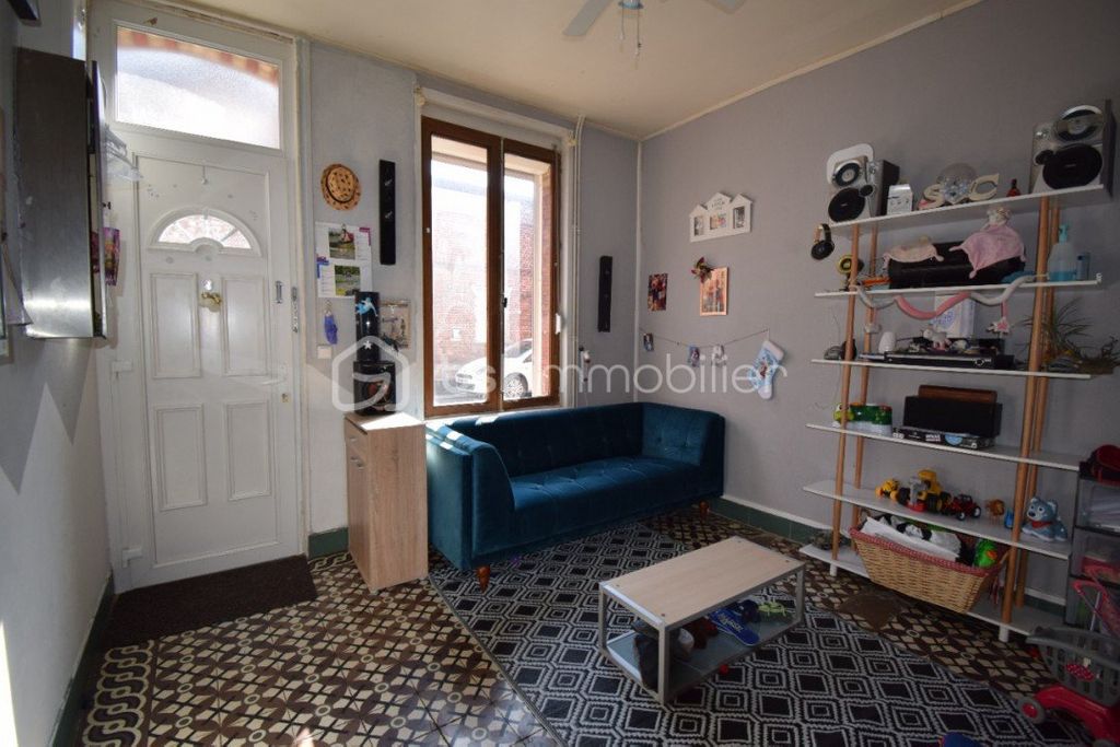 Achat maison à vendre 3 chambres 71 m² - Saint-Quentin