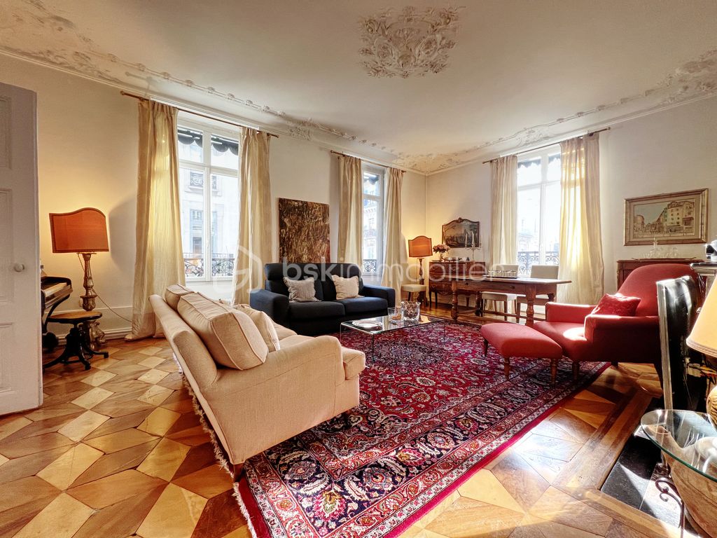 Achat appartement à vendre 7 pièces 215 m² - Grenoble