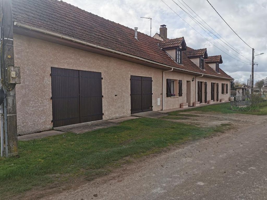 Achat maison à vendre 4 chambres 238 m² - Saint-Maurice-en-Rivière