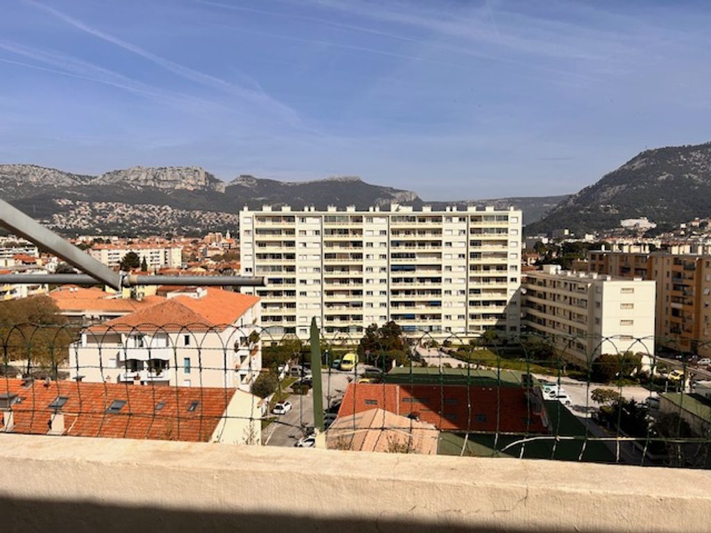 Achat appartement à vendre 5 pièces 70 m² - Toulon