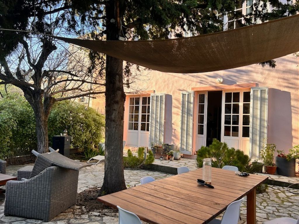 Achat maison à vendre 4 chambres 106 m² - Toulon