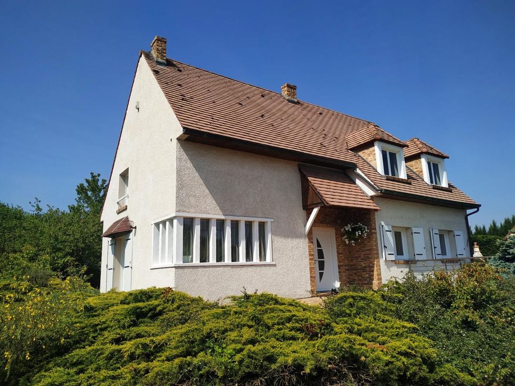 Achat maison à vendre 5 chambres 160 m² - Saint-Maurice-Montcouronne