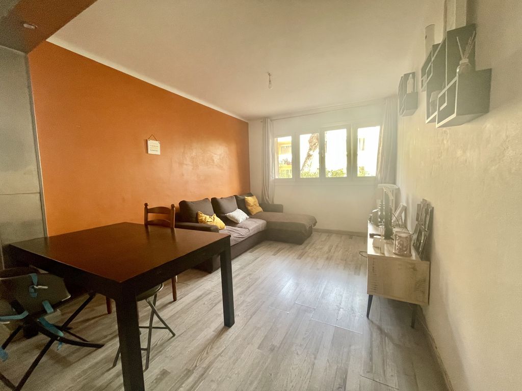 Achat appartement à vendre 3 pièces 55 m² - La Seyne-sur-Mer