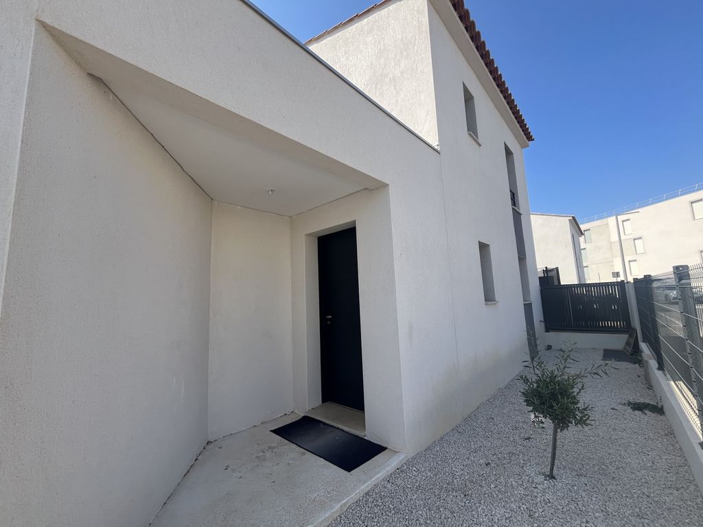 Achat maison à vendre 3 chambres 88 m² - Hyères