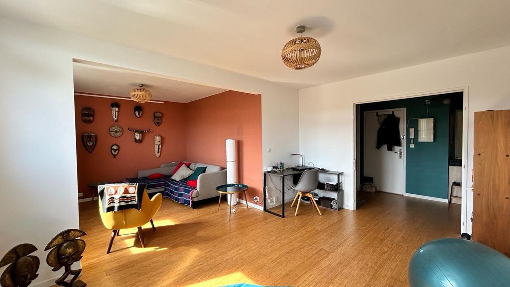 Achat appartement à vendre 4 pièces 77 m² - Le Pradet