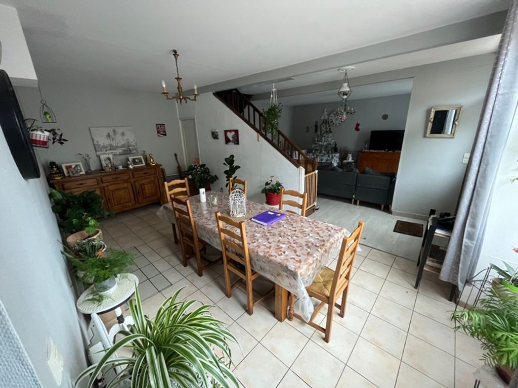 Achat maison à vendre 2 chambres 100 m² - L'Hermenault