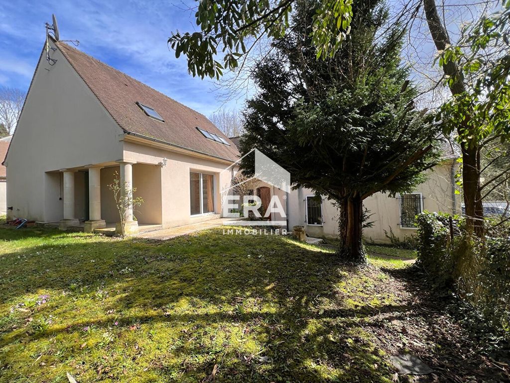 Achat maison à vendre 6 chambres 220 m² - Jouars-Pontchartrain