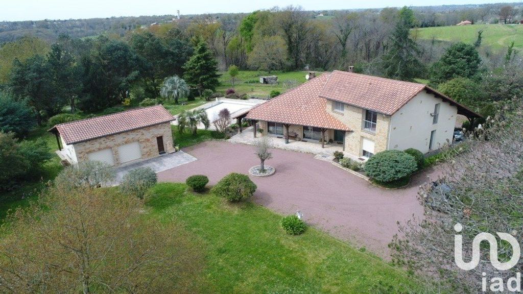 Achat maison à vendre 5 chambres 274 m² - Horsarrieu