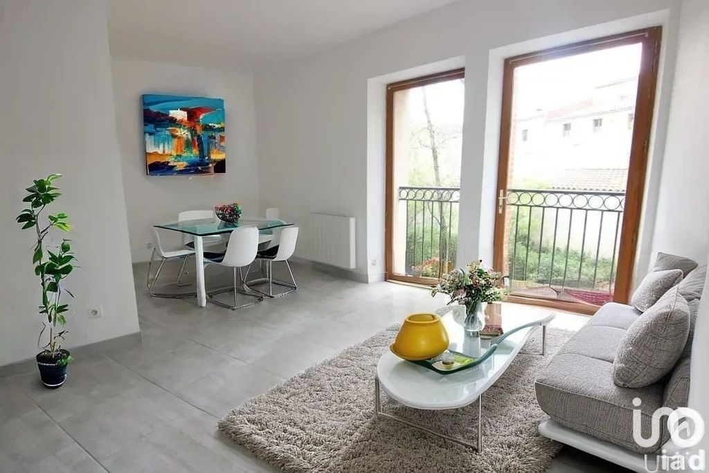 Achat appartement à vendre 4 pièces 65 m² - Belgentier