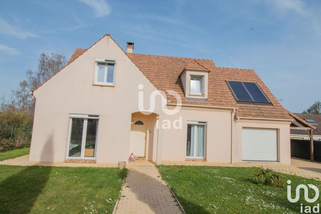 Achat maison à vendre 4 chambres 145 m² - Saint-Arnoult-en-Yvelines