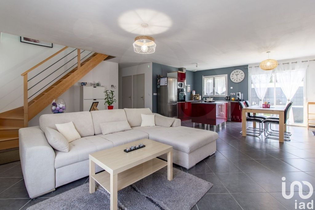 Achat maison à vendre 5 chambres 130 m² - Ressons-sur-Matz