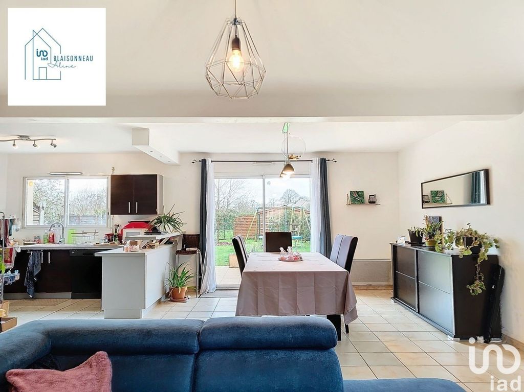 Achat maison à vendre 4 chambres 105 m² - Val-d'Izé