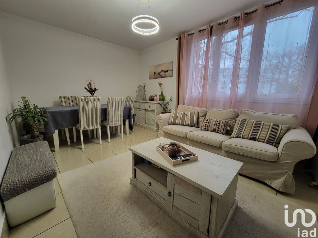 Achat appartement à vendre 3 pièces 56 m² - Sainte-Geneviève-des-Bois