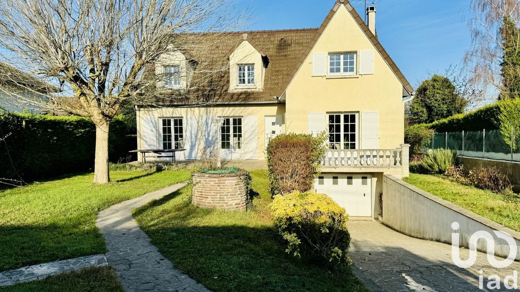 Achat maison à vendre 6 chambres 175 m² - Lagny-sur-Marne