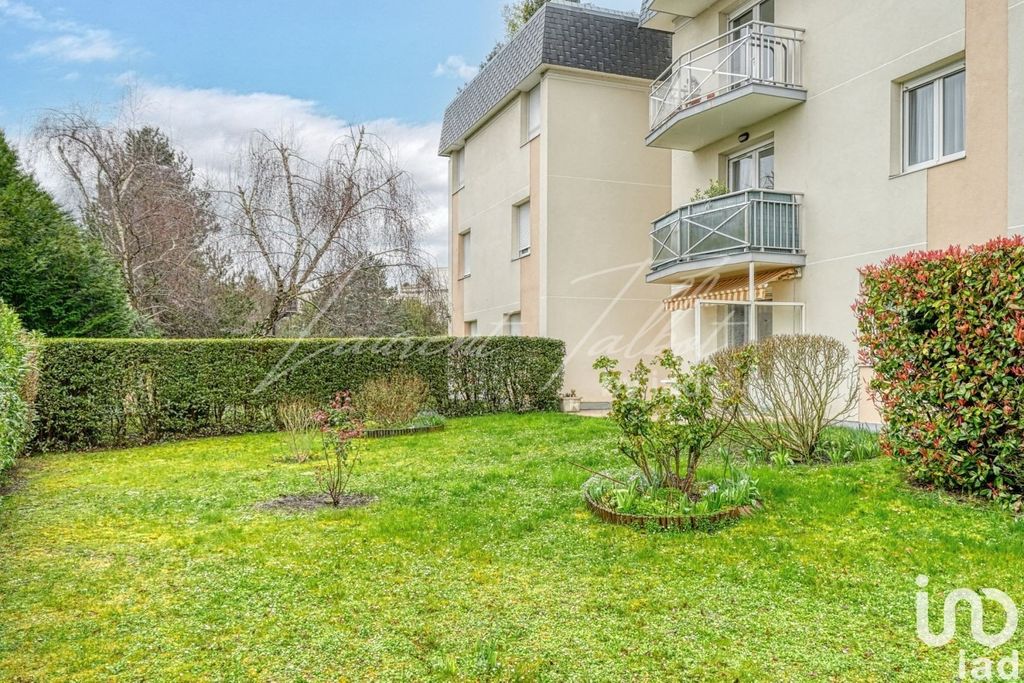 Achat appartement à vendre 3 pièces 70 m² - Chatou