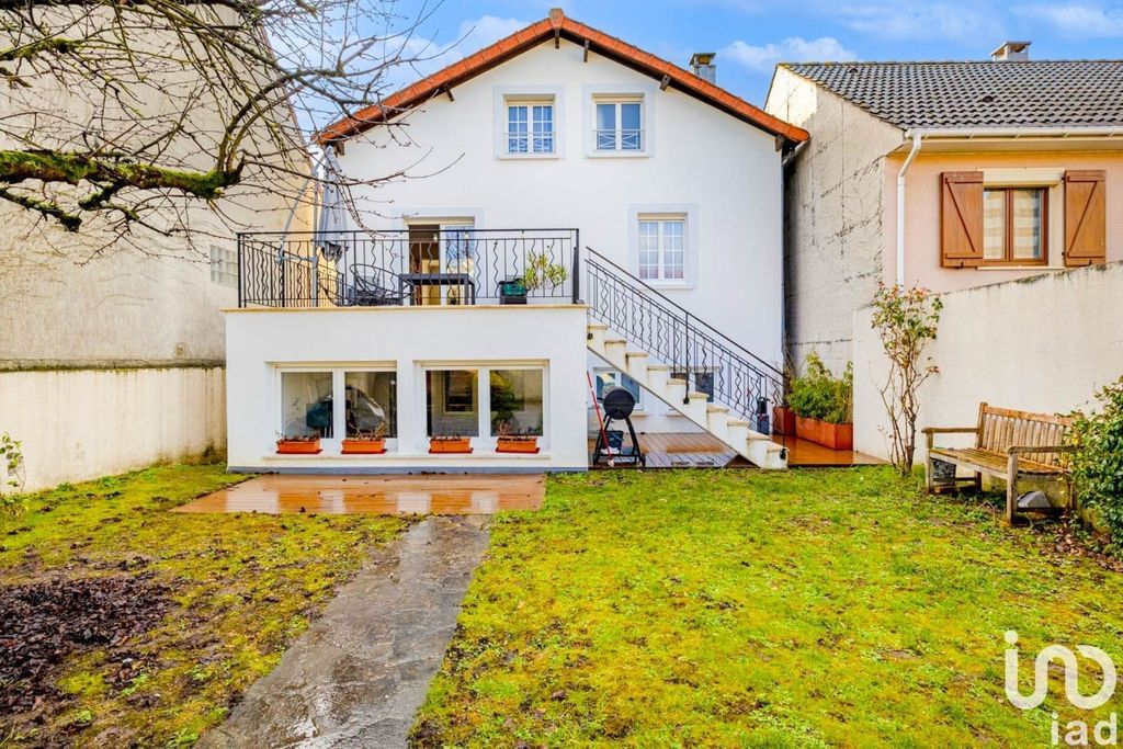 Achat maison à vendre 4 chambres 120 m² - Chennevières-sur-Marne