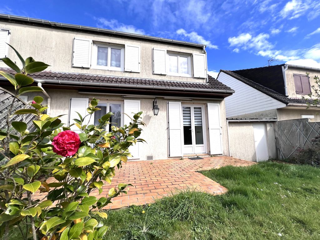 Achat maison à vendre 3 chambres 85 m² - Montsoult