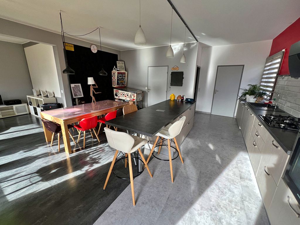 Achat appartement à vendre 4 pièces 94 m² - Roanne