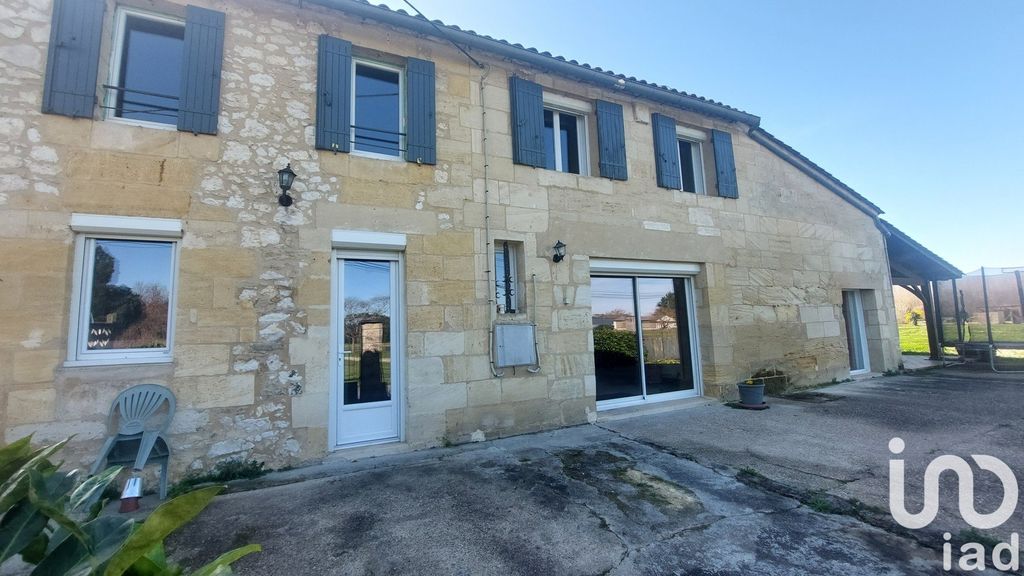 Achat maison à vendre 4 chambres 250 m² - Flaujagues