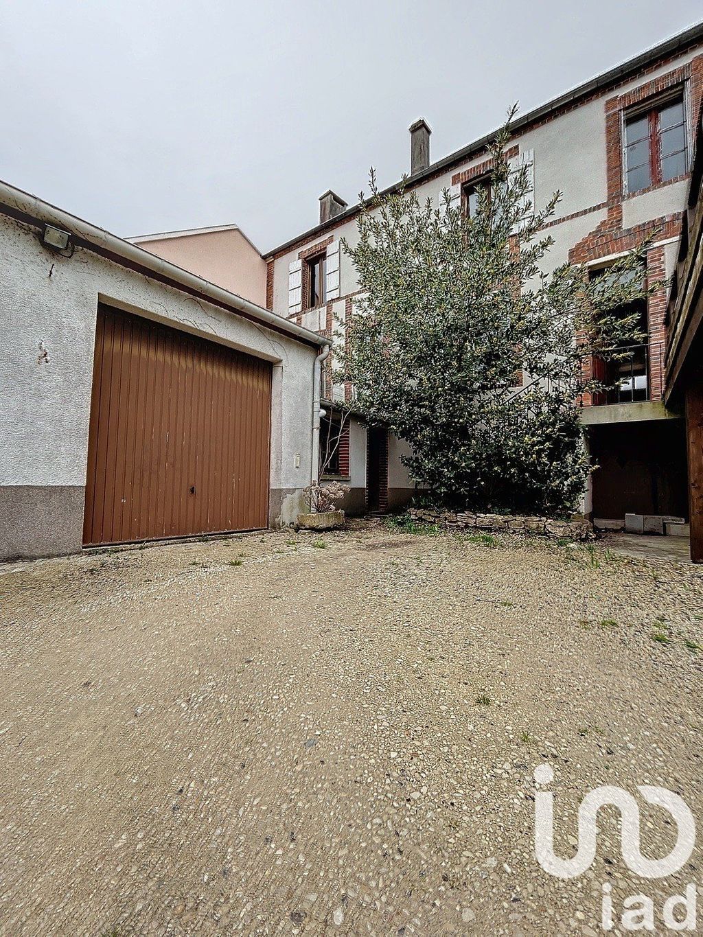 Achat maison 4 chambre(s) - Les Istres-et-Bury