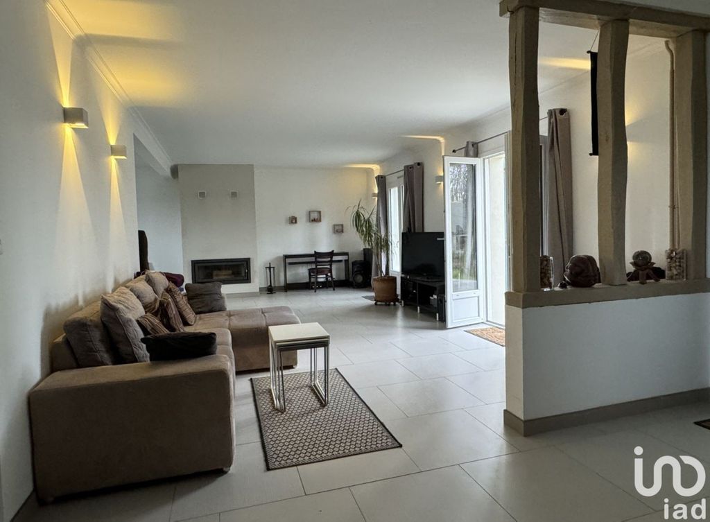 Achat maison à vendre 5 chambres 240 m² - Azay-sur-Cher