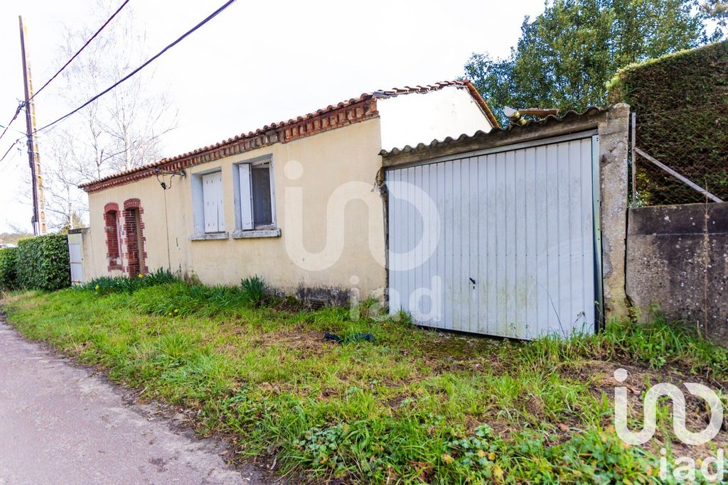 Achat maison à vendre 1 chambre 40 m² - La Roche-sur-Yon