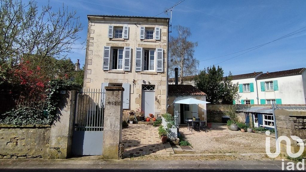 Achat maison à vendre 2 chambres 85 m² - Aulnay